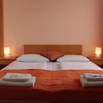Garni Roedelheimer Hof Hotel