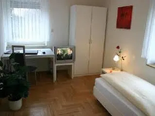 Отель Garni Roedelheimer Hof
