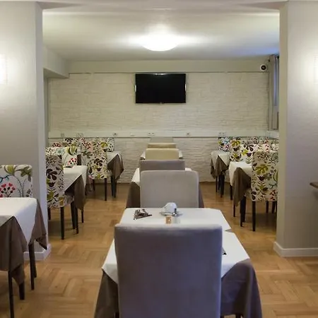 Garni Rödelheimer Hof Hotel 3*