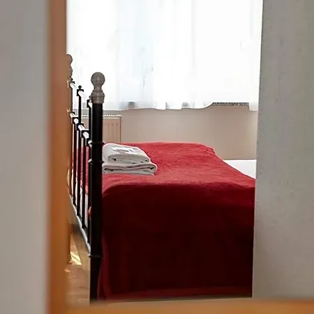 Hotel Garni Rödelheimer Hof 3*