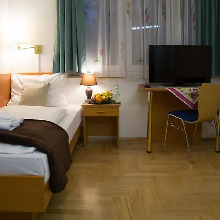 Garni Roedelheimer Hof 2* Frankfurt am Main